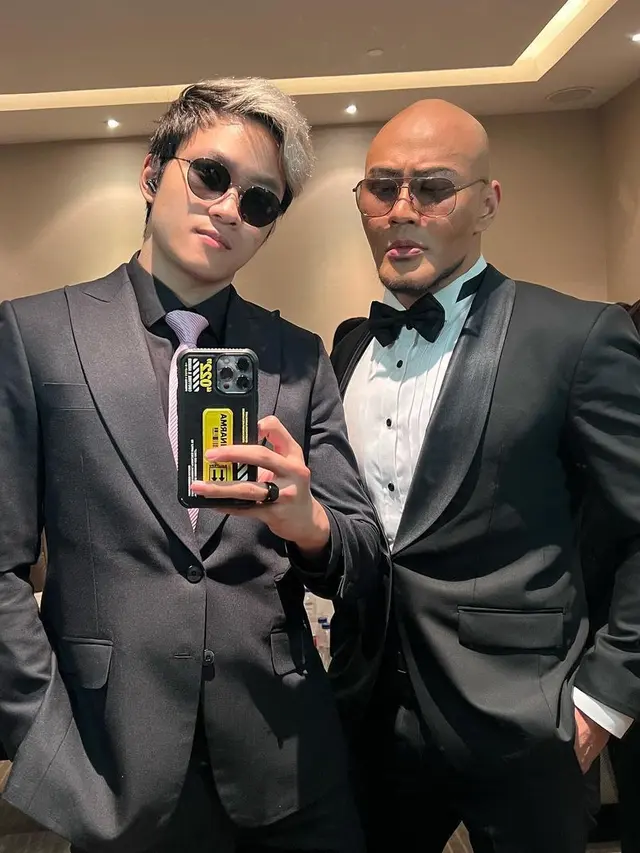 [Fimela] Azka Corbuzier dan Deddy Corbuzbier