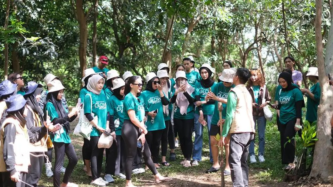 Brand Skincare Tanam Bibit Mangrove di Peringatan Hari Pohon Sedunia