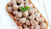Resep Bakso Sapi Campur Ayam 2 Kg: Kenyal, Gurih dan Mudah Dibuat di Rumah
