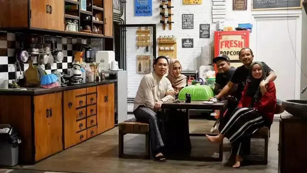Potret Dapur Model Kayu Milik Cella Kotak, Unik dan Memikat di Tengah Hijau Kota Yogyakarta