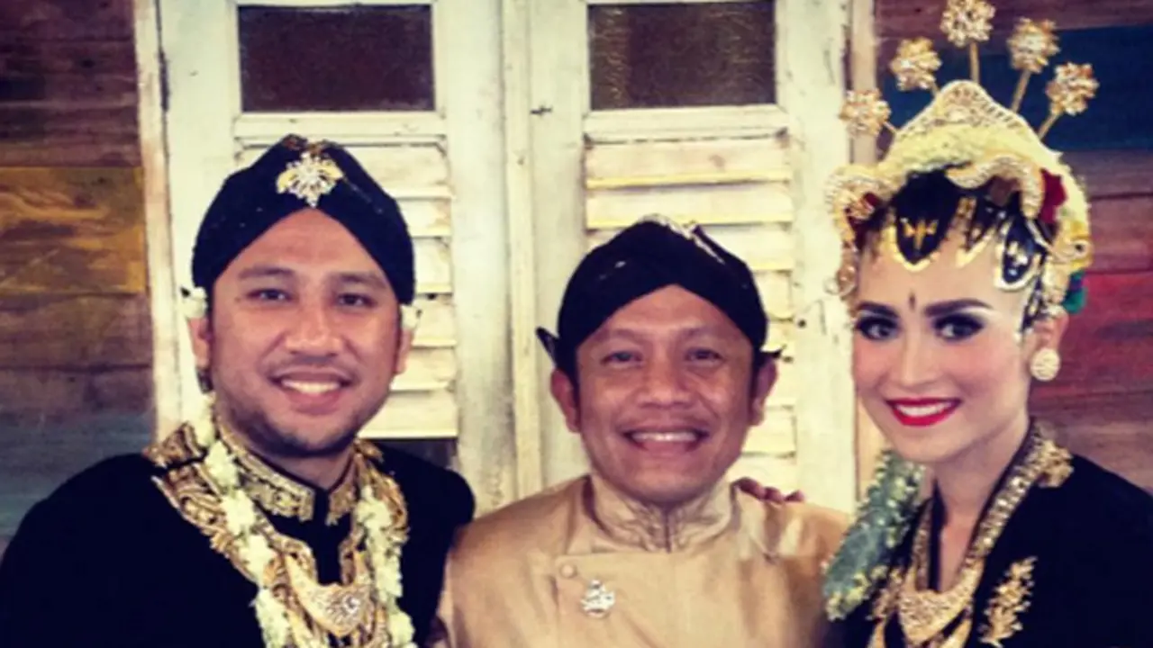 Kunto Aji dan Dewi Syariati
