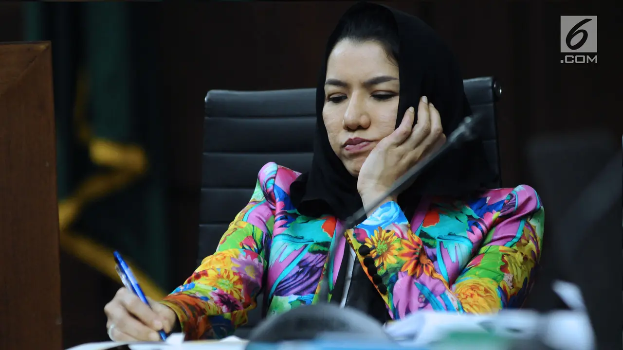 Bupati Kukar Rita Widyasari Kembali Dengarkan Keterangan Saksi