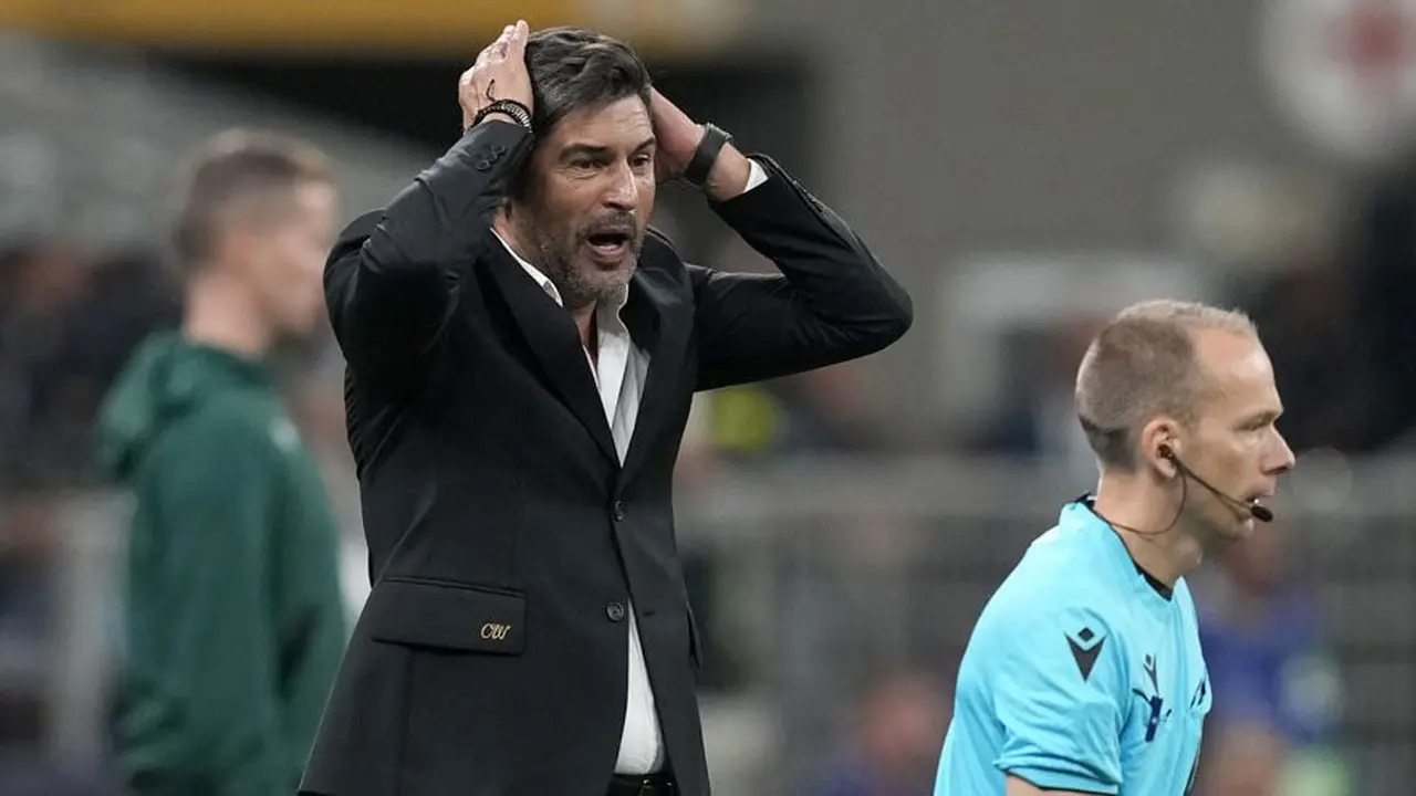 Ekspresi Paulo Fonseca di laga AC Milan vs Liverpool di San Siro, Rabu (18/09/2024). (c) AP Photo/Antonio Calanni
