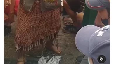 Pengobatan Ibu Ida Dayak. (Sumber: Instagram/ibu_ida_dayak)