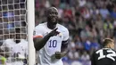 Penyerang Belgia, Romelu Lukaku berselebrasi setelah mencetak gol ke gawang Estonia pada pertandingan lanjutan grup F kualifikasi Euro 2024 di A. Le Coq Arena di Tallinn, Estonia, Rabu, 21 Juni 2023. (AP Photo/Pavel Golovkin)