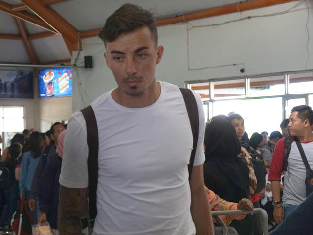Klub Lama Gelandang Anyar Arema Sempat Jadi Polemik Bola Liputan6 Com