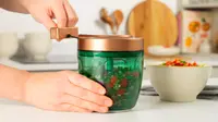 5 Rekomendasi Alat Dapur Manual yang Praktis untuk Kegiatan Masak Sehari-hari