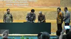 Penandatanganan Perencanaan dan Percepatan Pembangunan Infrastruktur Energi dan Pertambangan disaksikan Wapres Jusuf Kalla di Auditorium Badan Pengkajian dan Penerapan Teknologi (BPPT) di Jakarta, Senin (10/8/2015). (Liputan6.com/Johan Tallo)