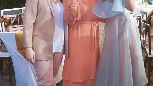 6 Potret Natasha Wilona Bareng Ibunda dan Kakaknya, Selalu Kompak