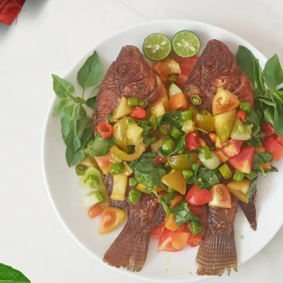 Lezat dan Pedas! 6 Olahan Ikan Sambal yang Praktis dan Menggoda Selera