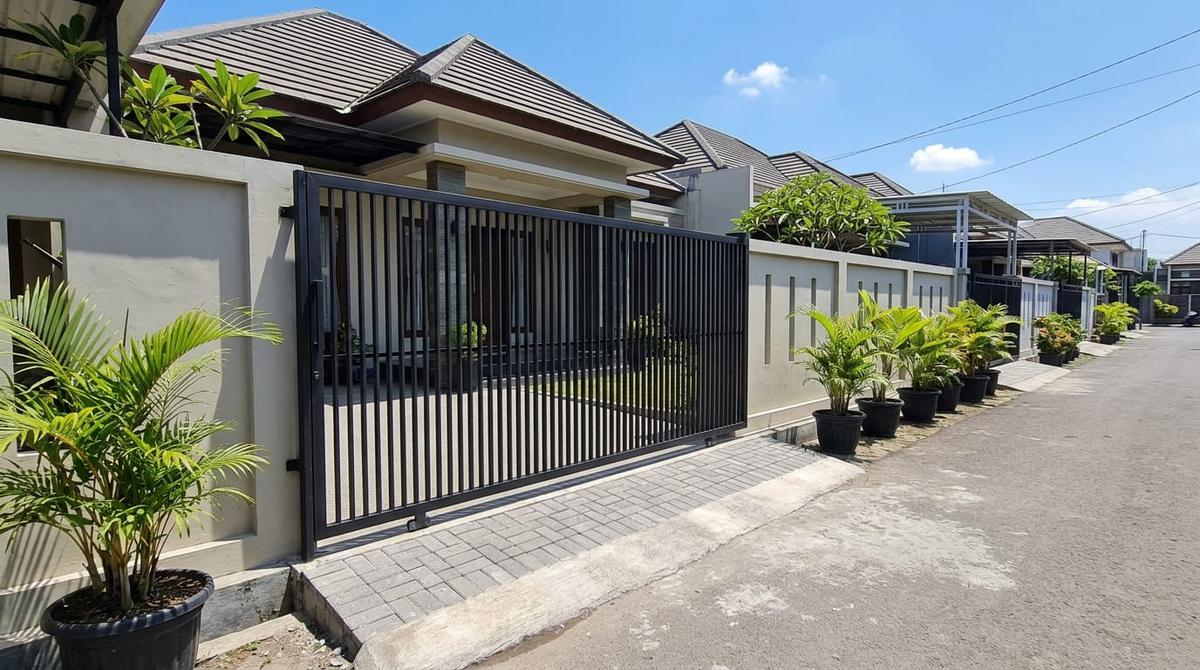 Ide Penutup Celah Bawah Pagar Agar Hewan Tidak Masuk ke Rumah
