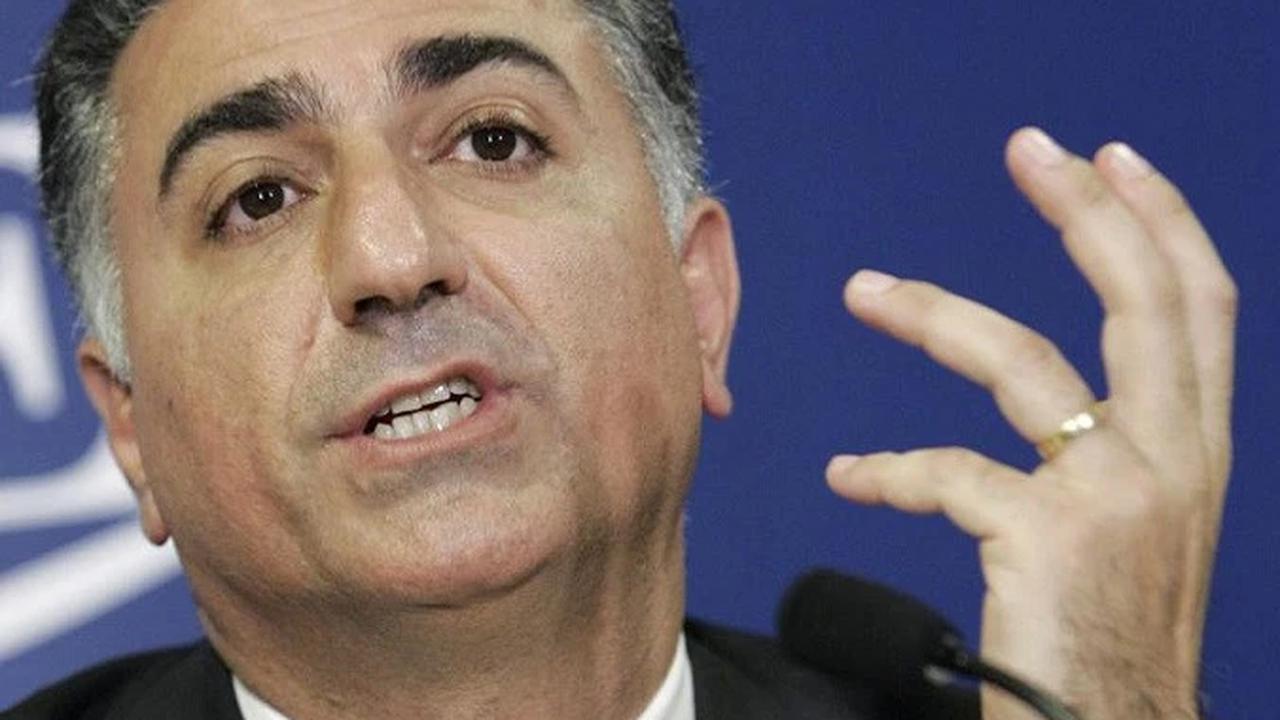 Reza Pahlavi adalah putra mahkota Iran yang diasingkan. Dia merupakan anak dari shah terakhir Iran Mohammed Reza Pahlavi. (Dok. AP)