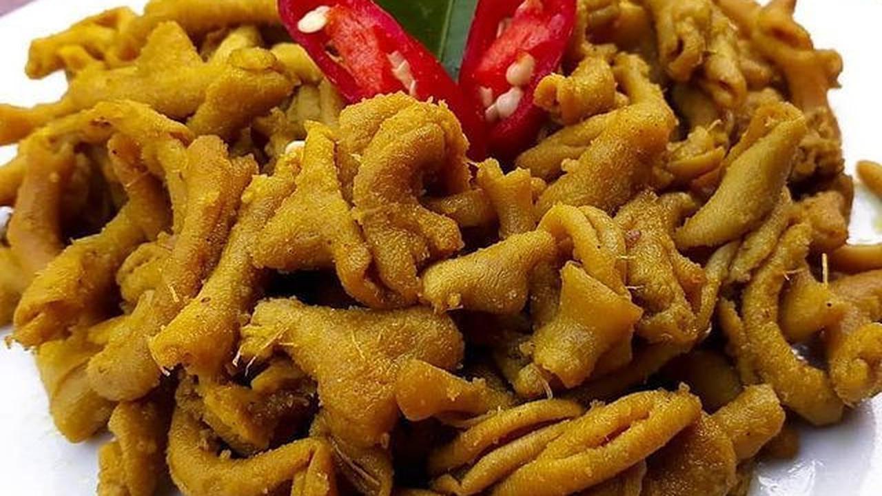 <b>6. Usus Goreng Bumbu Madura</b>