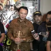 Ahok merupakan salah satu pejabat yang mendukung perfilman Indonesia. Hadir nonton Comic 8: Casino Kings Part 2  di bioskop,  Ahok punya pesan agar masyarakat harus nonton film Indonesia.