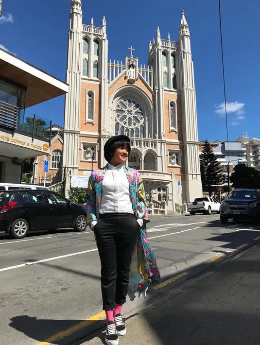 (Instagram/nirinazubir_)