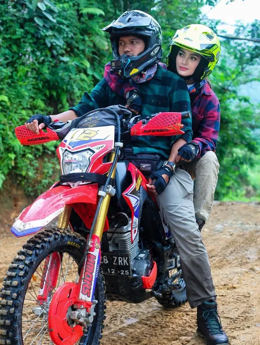 Ririn Ekawati dan Ibnu Jamil (Instagram/ririnekawati)