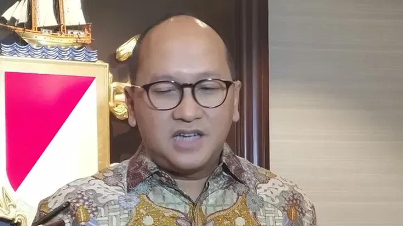 Sebab dia mengaku belum mengetahui detail tugasnya sebagai wakil dari Erick.

"Saya belum tahu, kan nunggu ketemu Pak Menteri dulu, nanti arahan beliau seperti apa,"