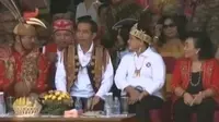 Presiden Jokowi melepas rangkaian karnaval bertajuk Karnaval Khatulistiwa di Pontianak. Kuliner khas Betawi hadir di acara Lebaran Betawi.