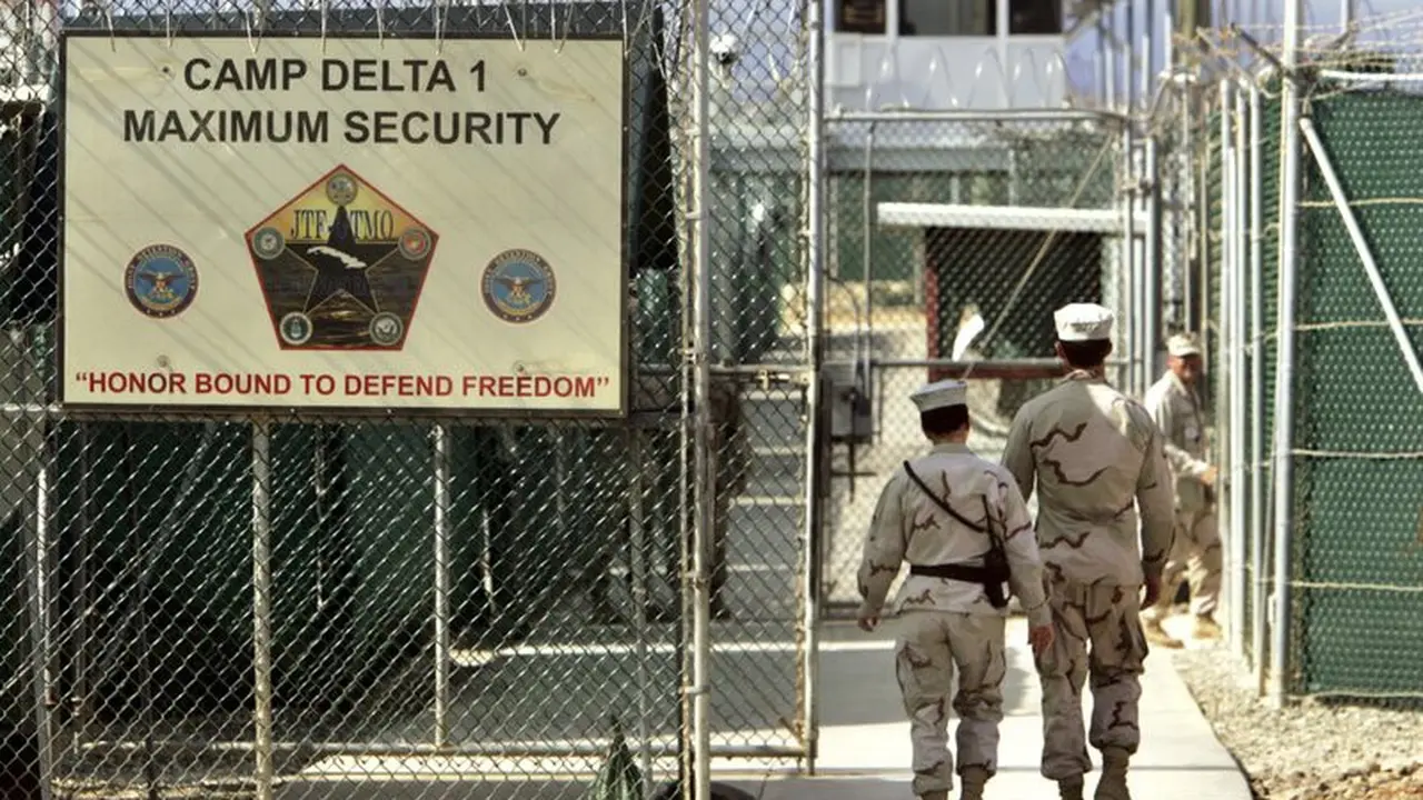 Camp Delta, Guantanamo (Wikimedia Commons)