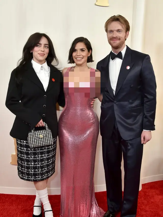Billie Eilish, America Ferrera, dan Finneas O'Connell di Piala Oscar 2024. ( Richard Shotwell/Invision/AP)