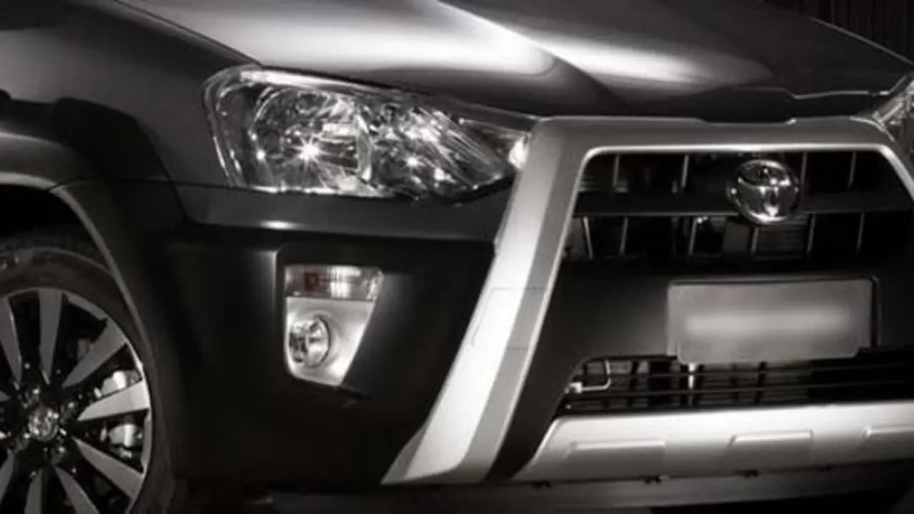 Seri mobil murah Toyota Etios (Foto: Carscoops)