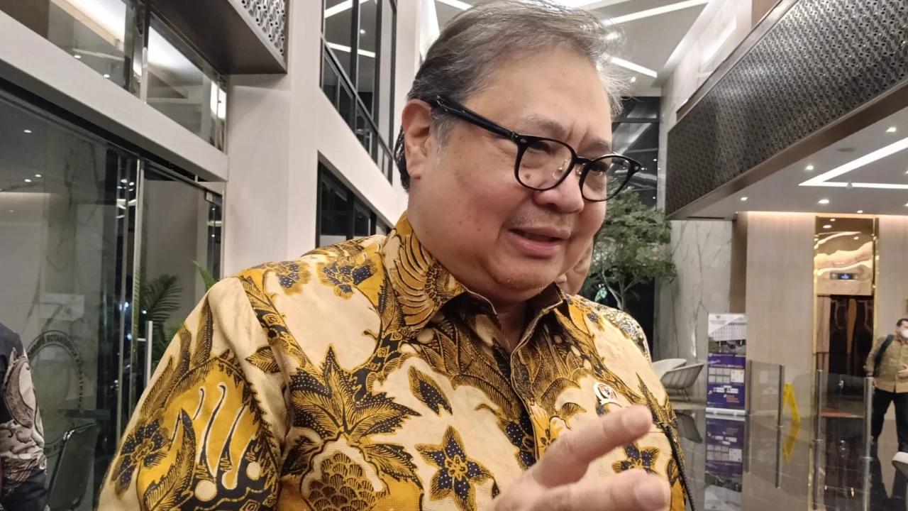 Menko Airlangga Ungkap Efek BI Rate Naik, Pasar Saham dan Rupiah Menguat