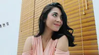 Kepincut Masakannya, Lucky Perdana Cari Dinda Kirana di FTV SCTV Gurih Cinta Kari Ayam