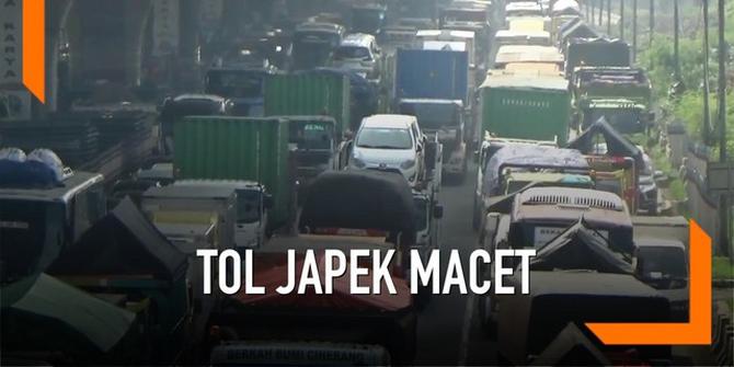 VIDEO: Tol Cikampek-Jakarta Macet Parah, Ini Penjelasan Jasamarga
