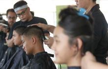 FOTO: Intip Prosesi Potong Rambut Calon Anggota Paskibraka Jelang Upacara HUT RI di IKN Nusantara