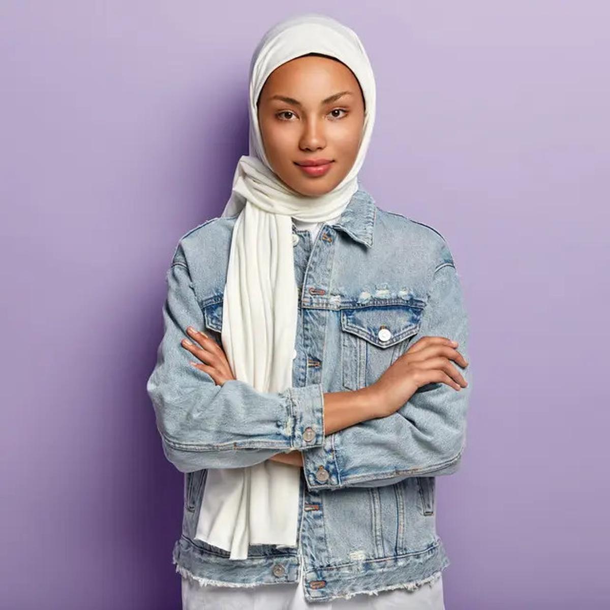 5 Model Hijab Pashmina yang Simpel dan Cantik di 2025, Pilih yang Cocok Untukmu