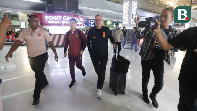 Foto: Dipimpin Branko Ivankovic, Timnas China Tiba di Indonesia