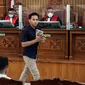 Terdakwa kasus pembunuhan berencana Brigadir Yosua Hutabarat atau Brigadir J, Richard Eliezer menjalani sidang lanjutan di Pengadilan Negeri Jakarta Selatan, Jakarta, Senin (12/12/2022). Sidang itu beragenda mendengarkan keterangan saksi Putri Chandrawathi yang juga merupakan terdakwa dalam kasus yang sama. (Liputan6.com/Johan Tallo)