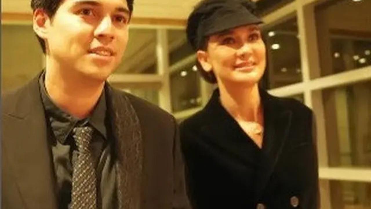 Potret Terbaru Gaya Couple Serba Hitam Luna Maya dan Maxime Bouttier, Stylish dan Elegan