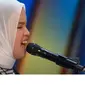 Putri Ariani Dapat Perhatian Simon Cowell dan Dapat Golden Buzzer. Foto: YouTube America's Got Talent