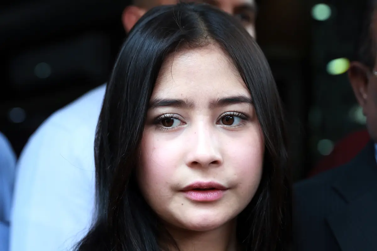 Prilly Latuconsina
