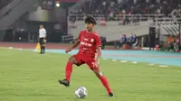 Aksi pemain muda Persis Solo, Zanadin Fariz saat bermain melawan PSS Sleman di Stadion Manahan, Sabtu (11/6/2022). (dok. Persis Solo)