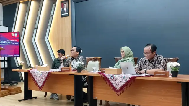 Kementerian Koordinator Bidang Perekonomian selaku focal point pada Jalur Sherpa Pertemuan G20 melaksanakan Kuliah Tamu di Universitas Diponegoro (Undip), Semarang pada Selasa (30/5/2023). (Dok Kemenko Perekonomian)
