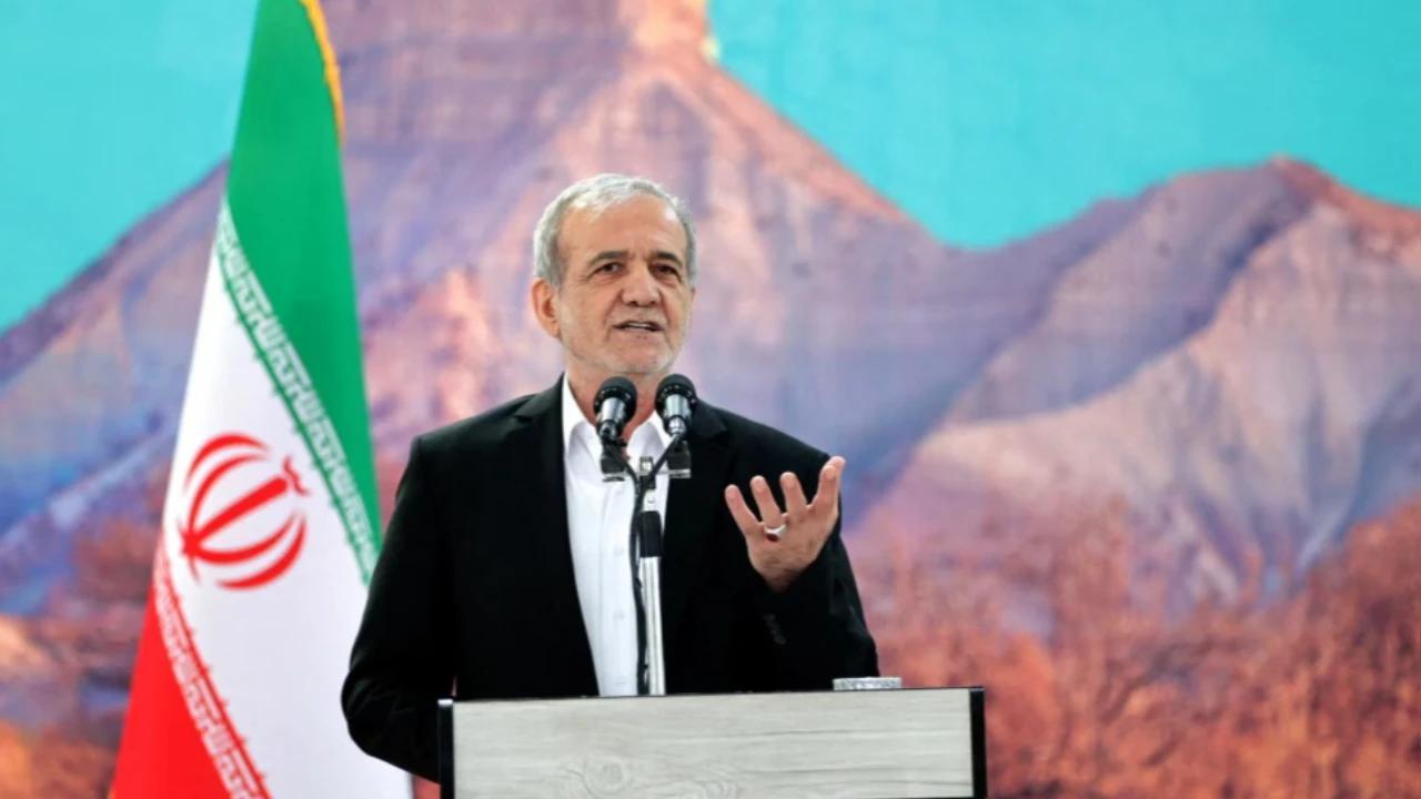 Presiden Iran Surati Rakyat AS, Bongkar Manipulasi Israel ke Amerika