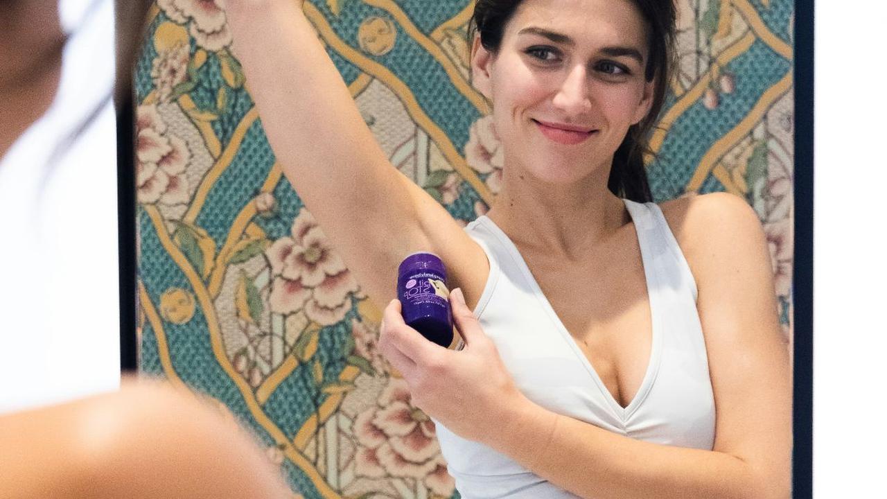Perbedaan Deodoran dan Antiperspirant, Gunakan Sesuai Kebutuhan
