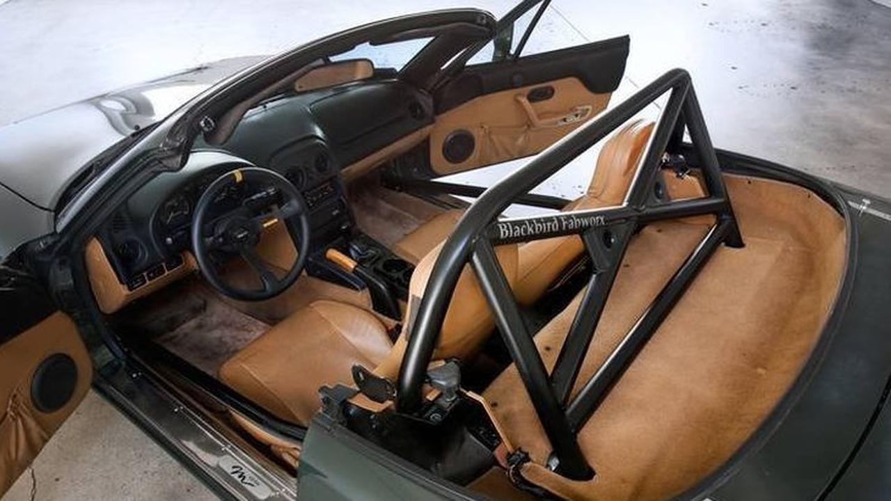 Roll bar