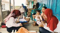 Meleburkan Gengsi Demi Kesehatan Ibu Pertiwi