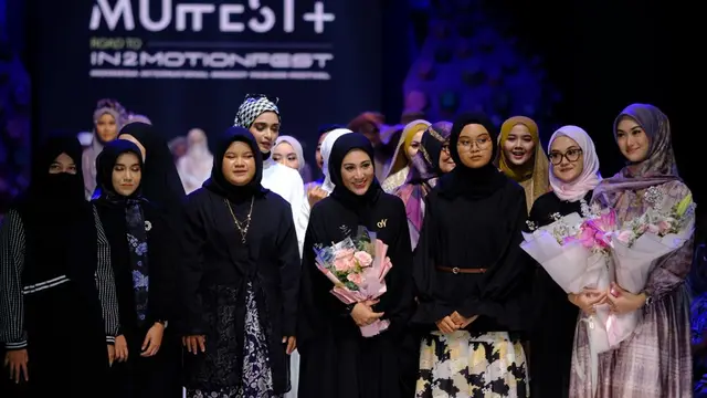 Desainer Nila Purri tampil dalam perhelatan Muslim Fashion Festival atau Muffest+ 2023
