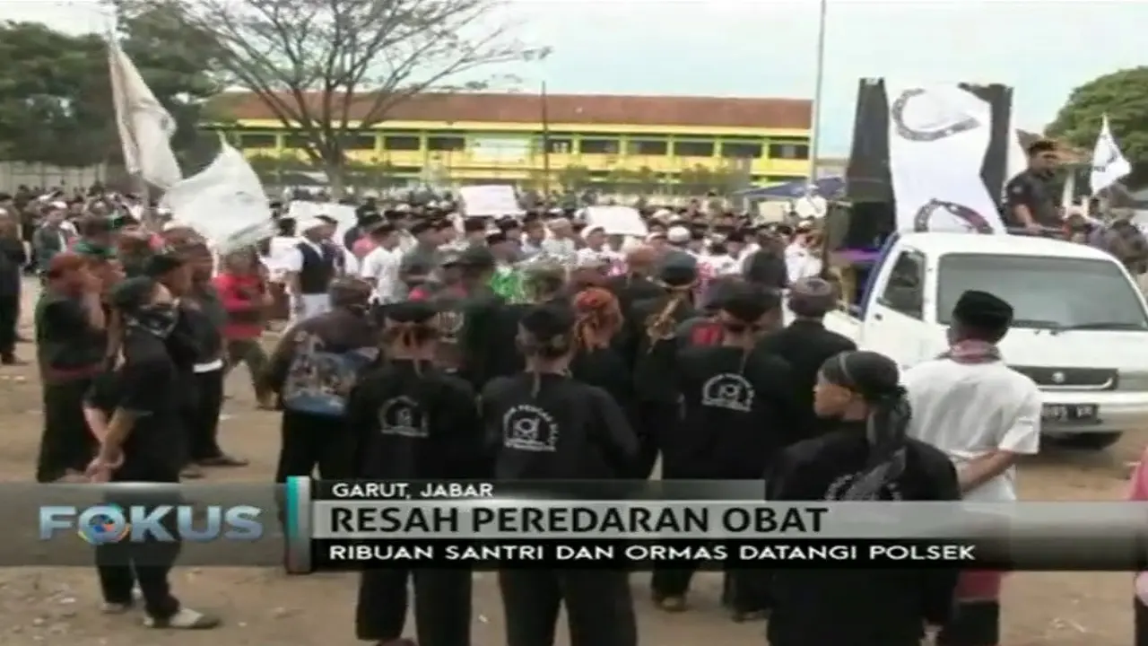 Ribuan Santri Protes Peredaran Narkoba di Garut