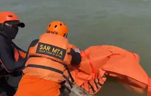 Perahu Ditabrak, Nelayan Lampung Ditemukan