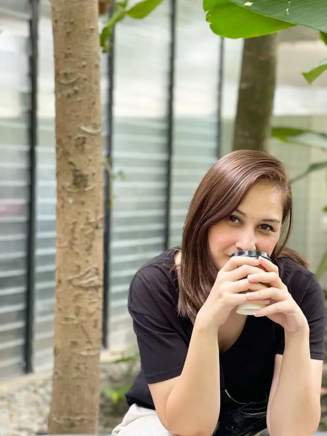 Potret Mona Ratuliu Sukses Diet 13 Kg