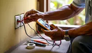 Berapa Tegangan Listrik Rumah? Standar 220 Volt hingga Cara Mengeceknya