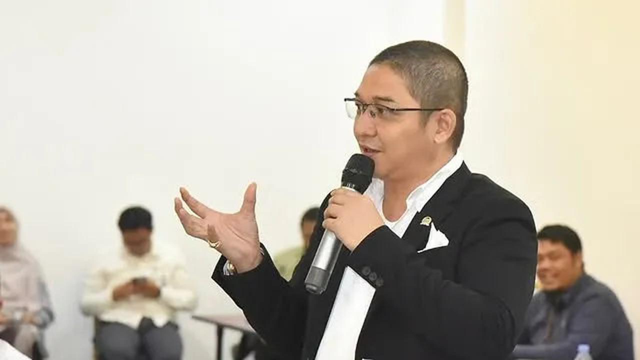 Pasha Ungu Tak Ikut Joget Bareng Anggota DPR Lain, Pilih Diam