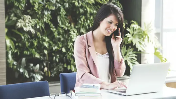 Ilustrasi wanita pedagang online/Pixabay.com