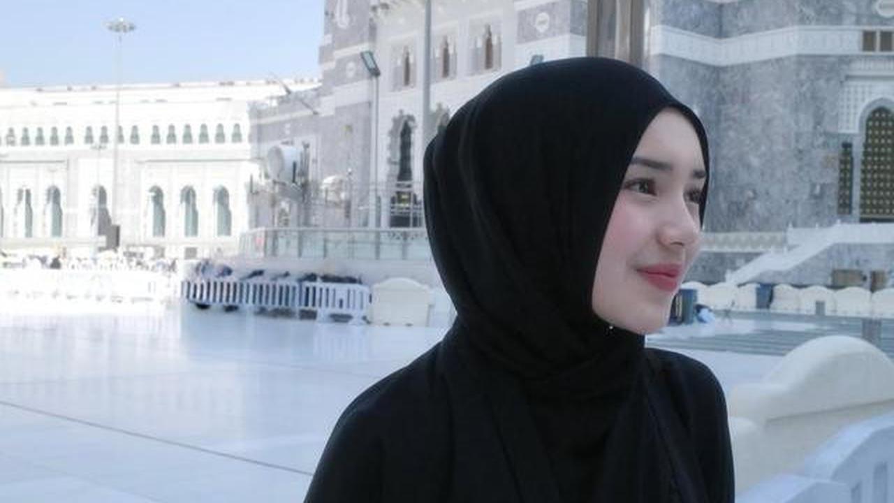 12 Artis Umrah pada Ramadan 2026, Febby Rastanty hingga Nathalie Holscher