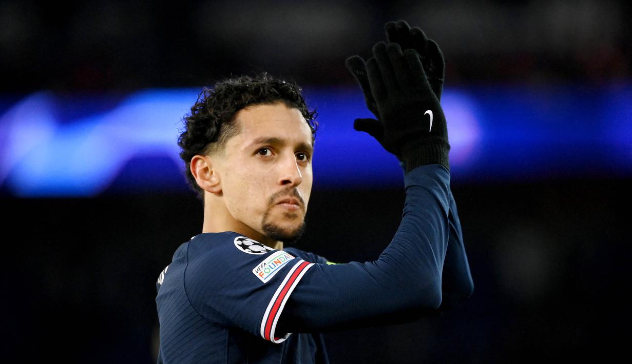 Kapten PSG ini merupakan bek serba bisa. Marquinhos sudah membuat 356 penampilan di semua kompetisi sejak bergabung dengan klub pada 2013 dari AS Roma. Dirinya juga berhasil mencetak 34 gol dan sembilan assist. (AFP/Franck Fife)